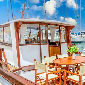 Bateau-hôtel Marta Boat, Castelsardo