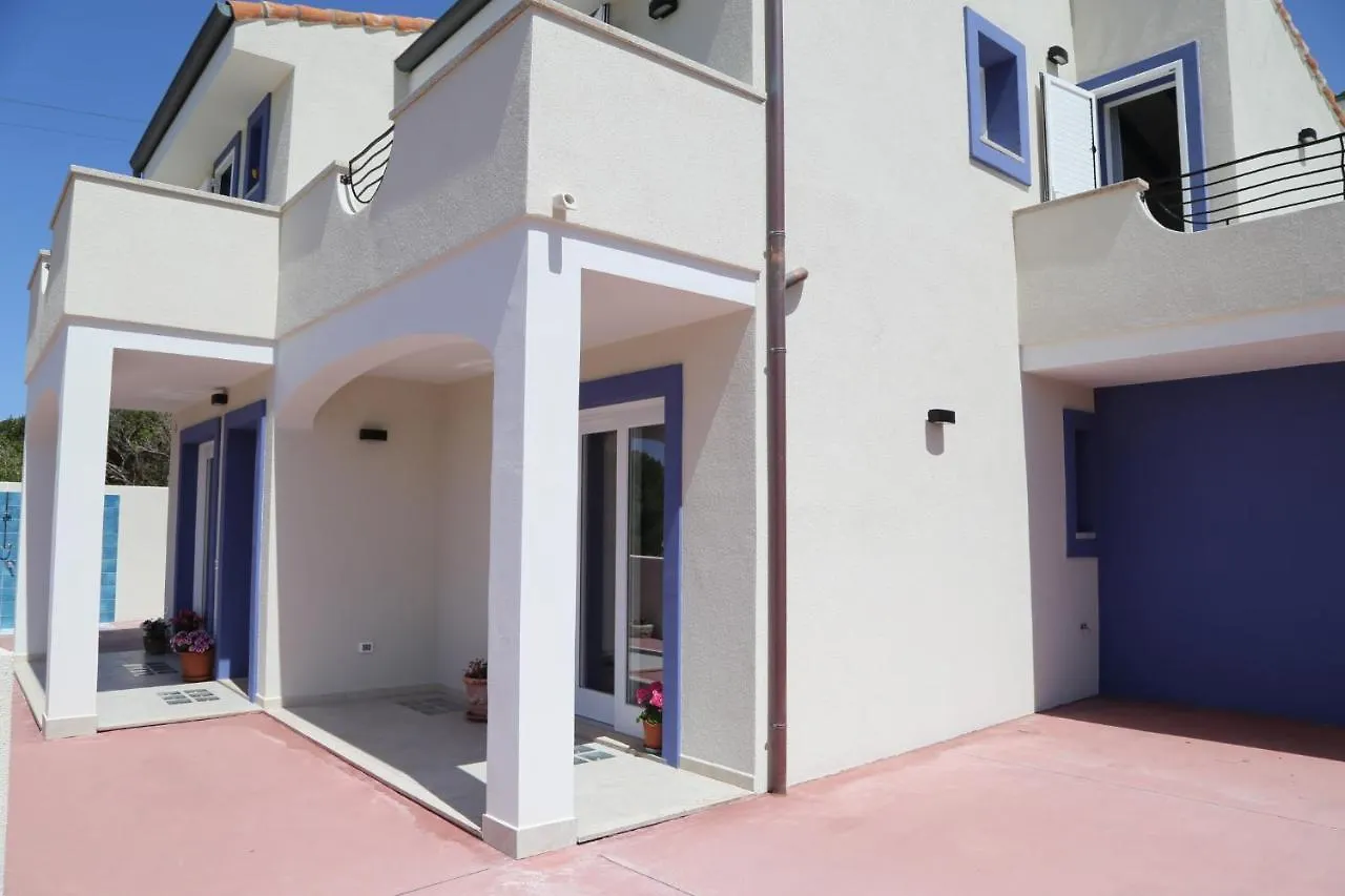 B&B Costa Castelsardo 0*,
